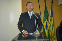 Vereador Adão Moura - AVANTE, solicita instalação de Parque Infantil no Balneário Belém Brasília e climatização das escolas públicas municipais