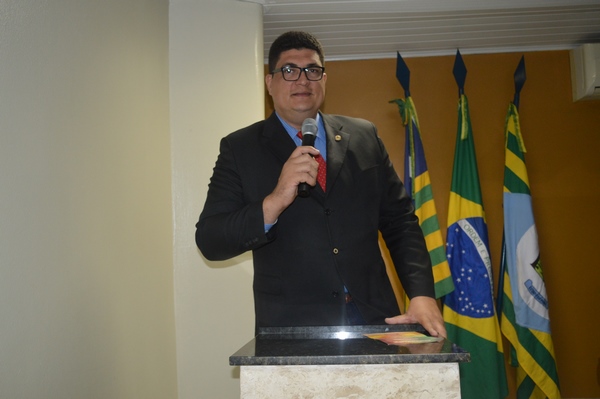 Vereador Marcelo Mota - PDT, critica gastos públicos