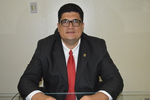 Vereador Marcelo Mota (PDT) Fala que a Imprensa de Guadalupe mais precisamente a Rádio Cidade Luz FM foi comprada pelo Poder Público Municipal 