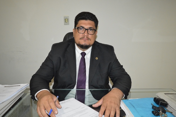 Vereador Marcelo Mota - PDT, pede recuperação de fábrica de gelo