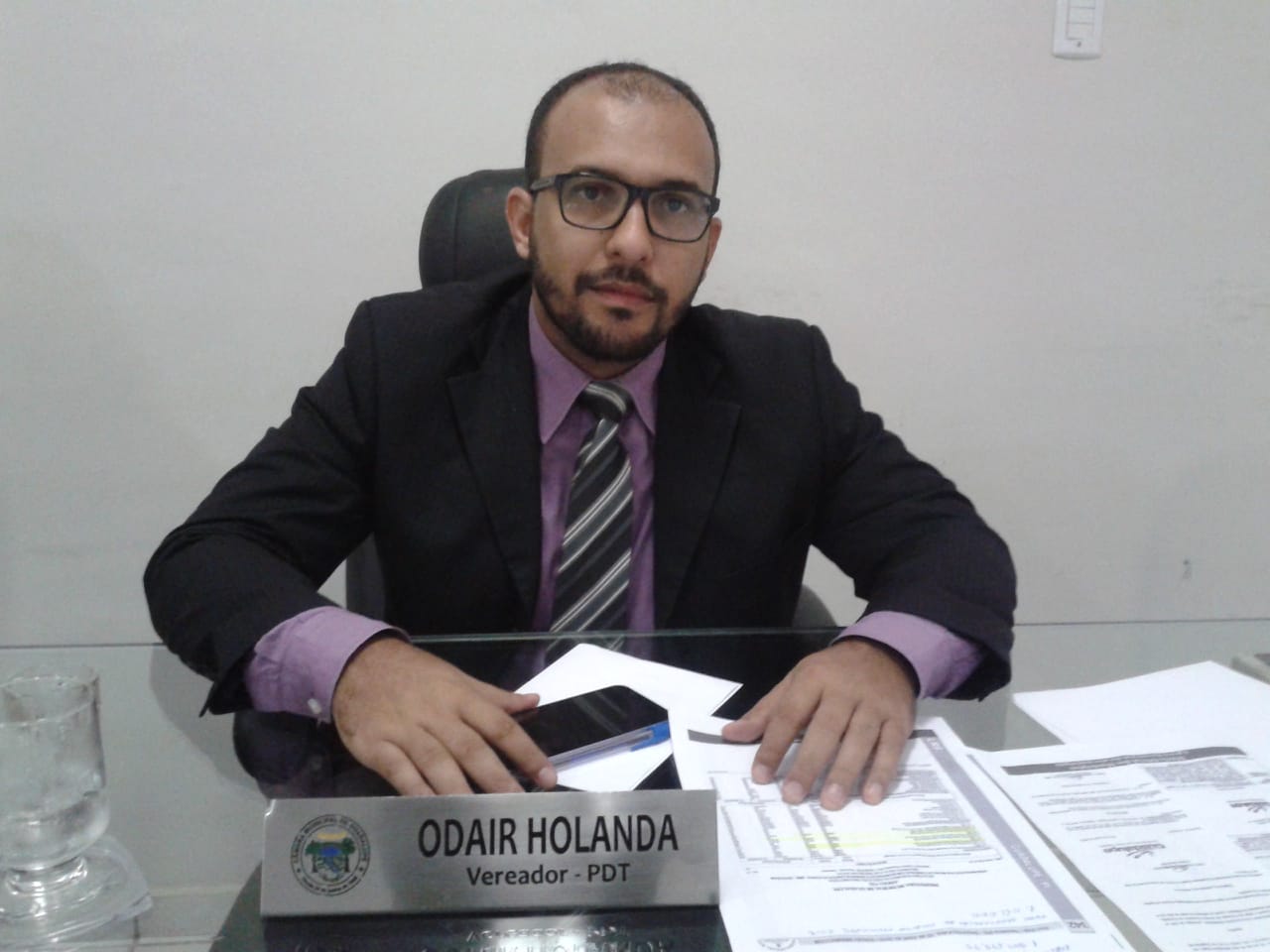 Vereador Odair Holanda (PDT) Fala que no Hospital Local de Guadalupe faltam pilhas para funcionamento de equipamento de ouvido 