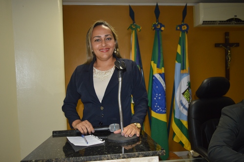 Vereadora Hélvia Almeida presta contas de seus 14 meses com Secretária de Educação