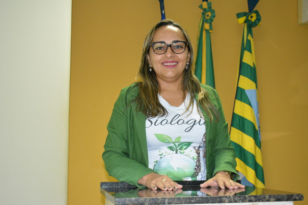 Vereadora Hélvia Almeida (PSD) Apresenta indicativos referentes ao Meio Ambiente com ações e palestras ambientais nas Escolas 
