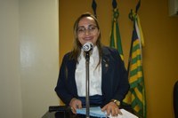 Vereadora Hélvia Almeida (PSD) destaca o projeto de resíduo sólido em sessão ordinária da Câmara Municipal de Guadalupe do dia 18 de fevereiro