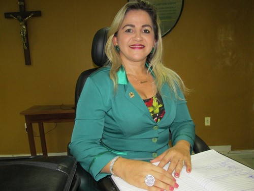 Vereadora Luciana Martins apresenta projeto homenageando Edivaldo Alencar