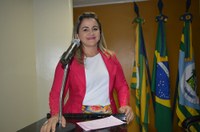 Vereadora Luciana Martins - PCdoB, vereadora concede três títulos de cidadão Guadalupense
