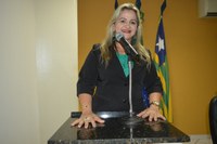 Vereadora Luciana Martins - PCdoB pede que lei municipal seja cumprida