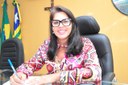 Vereadora Surama Martins – DEM- Diz em tribuna que o valor da licitação de combustível é abusivo