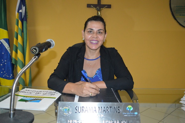 Vereadora Surama Martins - DEM, volta a pedir transporte para moradores da zona rural