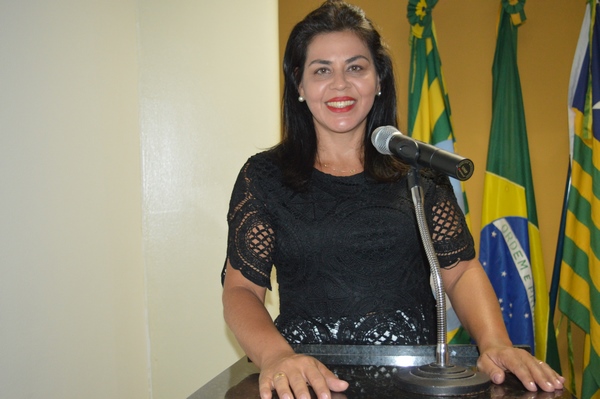 Vereadora Surama Martis - DEM, pede reforma do Parque de Vaquejadas da cidade
